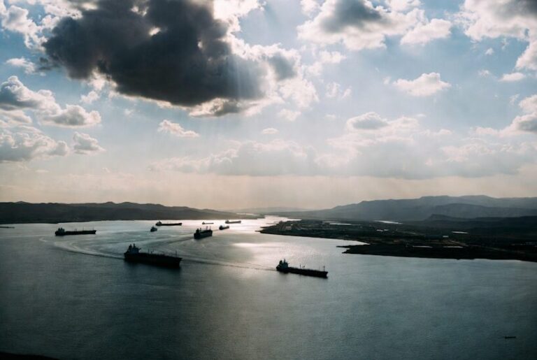 Image accompanying the article on the UAE warning that no Iranian arrangements on the Strait of Hormuz can be trusted.